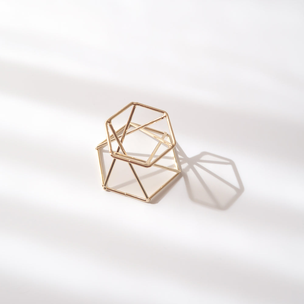 Small Gold Metal Geometric Shaped Crystal Sphere Stand